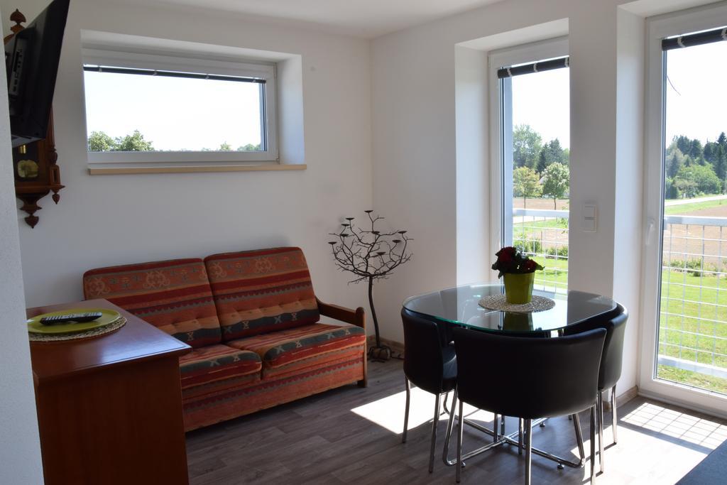 Apartamento Penzion Na Samotách Jindřichův Hradec Exterior foto