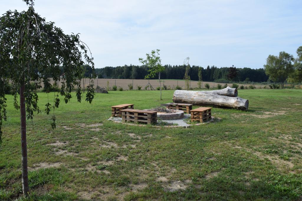 Apartamento Penzion Na Samotách Jindřichův Hradec Exterior foto